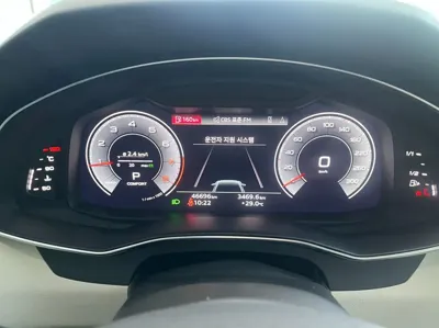 Audi A6 2023, 46696 км, за 23959.56 USD - фото 8
