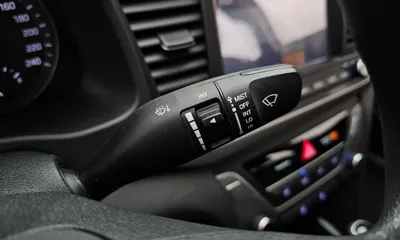Hyundai Avante 2016, 176086 км, за 4012.17 USD - фото 29