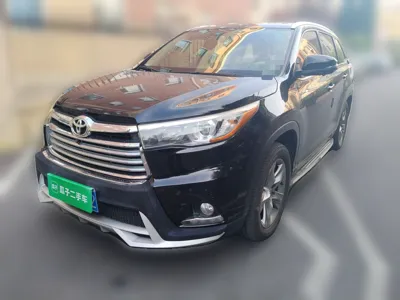 Toyota Highlander · 2015 год