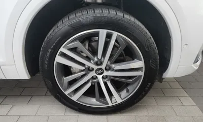 Audi Q5 2022, 47378 км, за 24894.89 USD