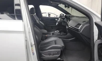Audi Q5 2022, 47378 км, за 24894.89 USD - фото 11