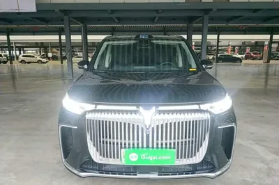 Voyah Dream 2026, 15800 км, за 44901 USD