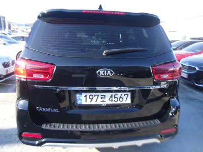 Kia Canival 2019, 212700 км, за 5844.11 USD