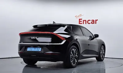 Kia EV6 2022, 60157 км, за 19177.01 USD - фото 2