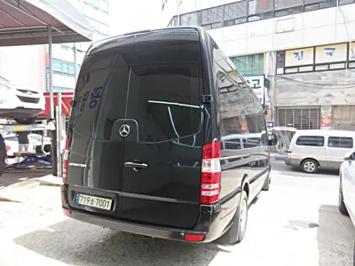 Mercedes-Benz Sprinter 2017, 92752 км, за 27887.92 USD