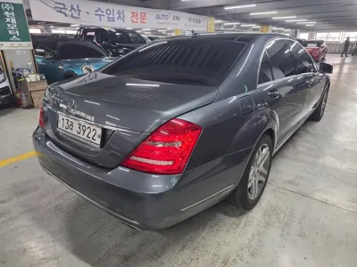 Mercedes-Benz S-Class 2010, 77489 км, за 14951.56 USD