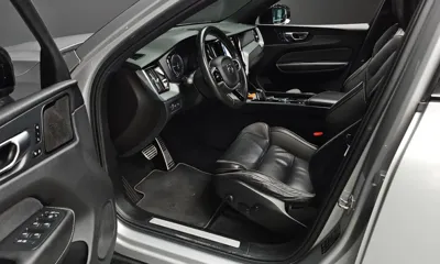 Volvo XC60 2021, 71419 км, за 19821.6 USD - фото 11