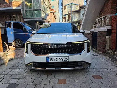 Kia Canival · 2025 год