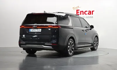 Kia Canival 2023, 34188 км, за 17495.4 USD