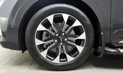 Kia Canival 2023, 34188 км, за 17495.4 USD
