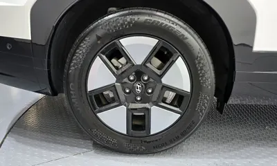 Hyundai Santafe 2024, 45327 км, за 26296.66 USD