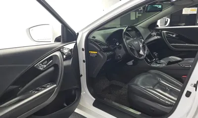 Hyundai Grandeur 2015, 88827 км, за 6236.05 USD - фото 10