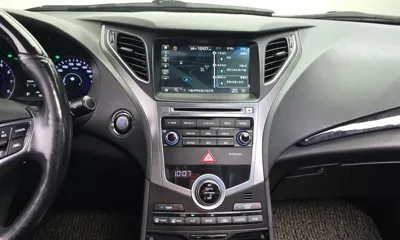 Hyundai Grandeur 2015, 88827 км, за 6236.05 USD - фото 14
