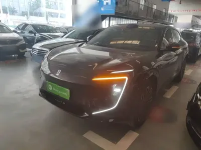 Avatr Avatr 07 · 2025 год