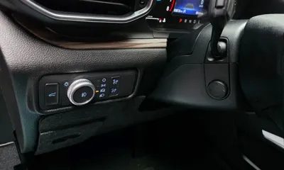 Ford Explorer 2021, 59387 км, за 18708.15 USD - фото 31