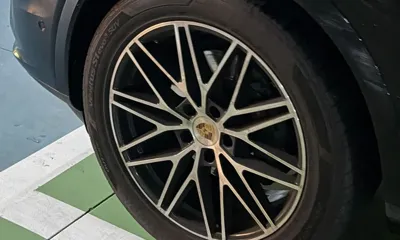 Porsche Cayenne 2024, 29900 км, за 84000.75 USD
