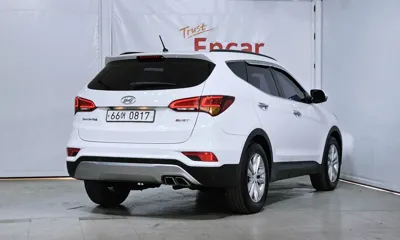 Hyundai Santafe 2016, 179334 км, за 5842.2 USD