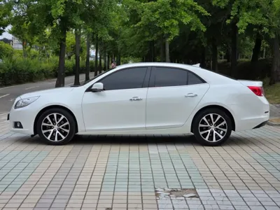 ChevroletGMDaewoo Malibu 2015, 117653 км, за 2927.4 USD