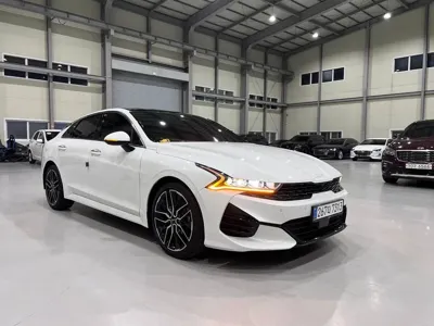 Kia K5 2023, 39500 км, за 16588.62 USD