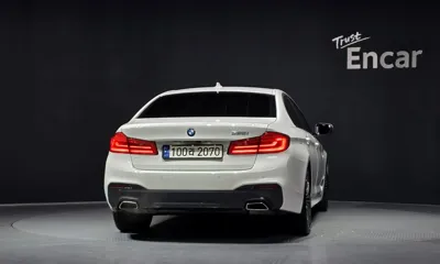 BMW 5-Series 2020, 69821 км, за 22794.84 USD