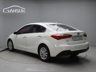 Kia K3 2015, 194251 км, за 2297.49 USD