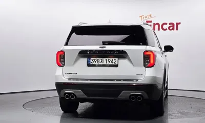 Ford Explorer 2020, 68711 км, за 20658.16 USD