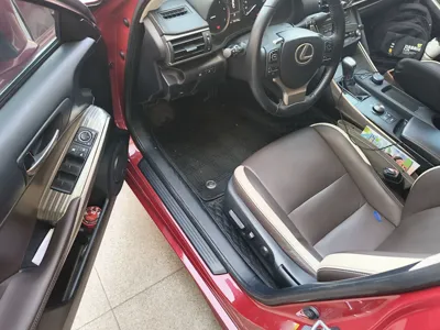 Lexus IS 2017, 151100 км, за 16314 USD - фото 21