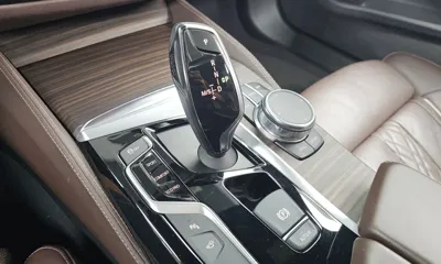 BMW 5-Series 2017, 91883 км, за 13781.44 USD - фото 9