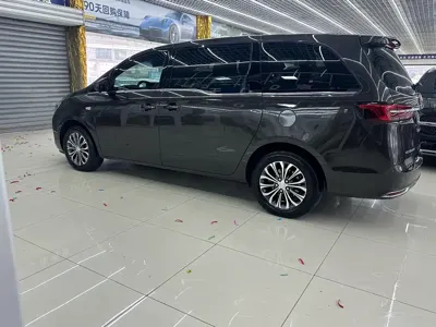 Buick GL8 2022, 98000 км, за 18683.03 USD - фото 7