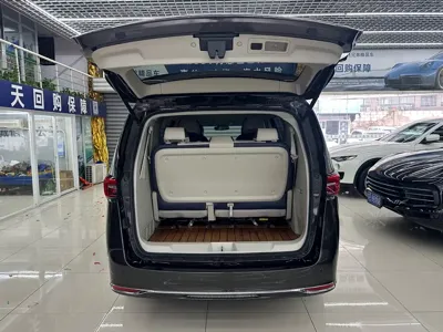 Buick GL8 2022, 98000 км, за 18683.03 USD - фото 8