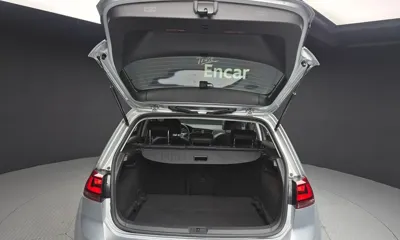 Volkswagen Golf 2016, 232861 км, за 7936.2 USD - фото 20