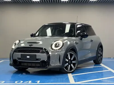 MINI MINI · 2023 год
