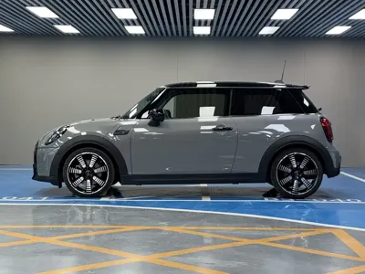 MINI MINI 2023, 18000 км, за 30955.74 USD