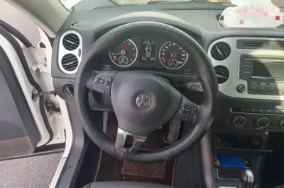 Volkswagen Tiguan 2016, 97700 км, за 6913 USD - фото 10
