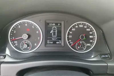 Volkswagen Tiguan 2016, 97700 км, за 6913 USD - фото 11