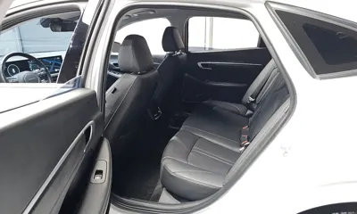 Hyundai Sonata 2024, 78357 км, за 24451.37 USD - фото 11
