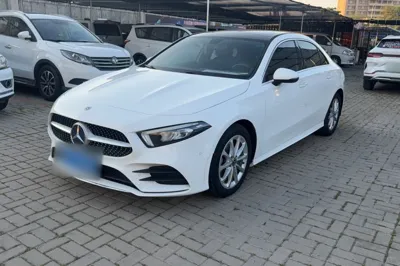 Mercedes-Benz A-Class 2019, 131100 км, за 12529 USD
