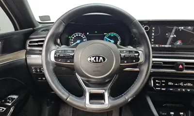 Kia K5 2020, 107527 км, за 13088.32 USD - фото 15