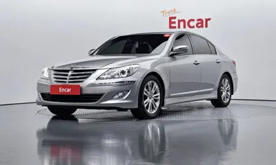 Hyundai Genesis · 2012 год