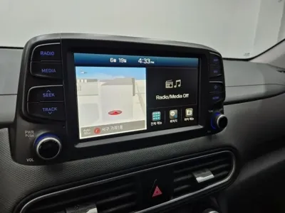 Hyundai Kona 2018, 131888 км, за 8205.33 USD - фото 9