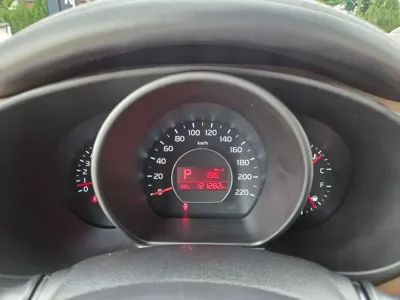 Kia Soul 2014, 121000 км, за 5135.54 USD - фото 11