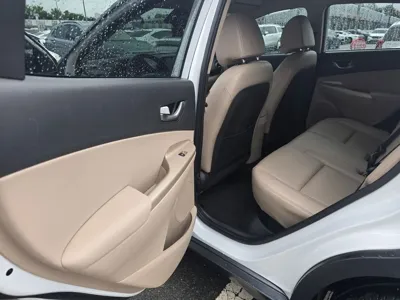 Hyundai Kona 2020, 66439 км, за 11750.03 USD - фото 11