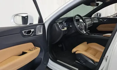 Volvo XC60 2019, 192578 км, за 11750.03 USD - фото 10