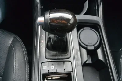 Kia Sorento 2015, 150443 км, за 7089.41 USD - фото 9