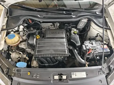Volkswagen Polo 2019, 60000 км, за 4973.42 USD - фото 8