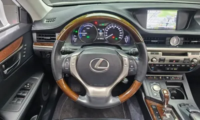 Lexus ES 2013, 137705 км, за 9446.26 USD - фото 13
