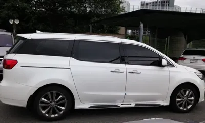 Kia Canival 2017, 178555 км, за 6045.63 USD