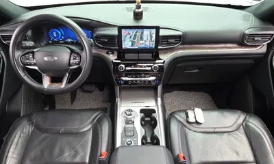 Ford Explorer 2022, 65731 км, за 65140.1 USD - фото 7