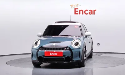 MINI Cooper 2023, 23946 км, за 19705.72 USD