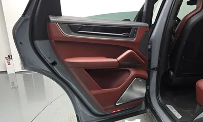 Porsche Cayenne 2024, 39649 км, за 95187.8 USD - фото 25